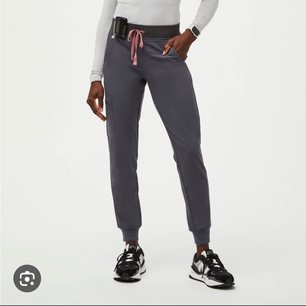 Figs Zamora High Waisted scrub bottoms joggers S/P charcoal